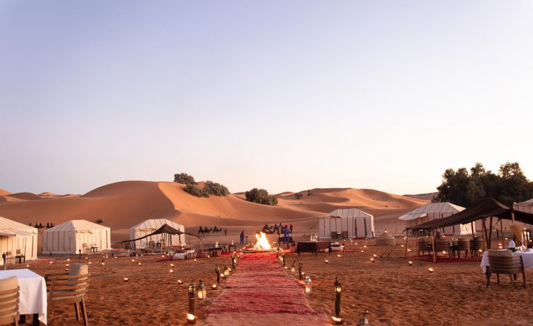 Camp de luxe dans le désert de Merzouga